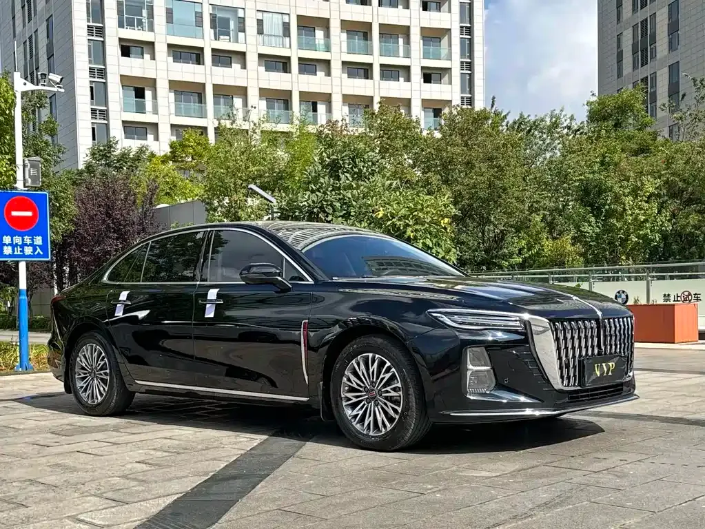 Hongqi H5 — фото 6