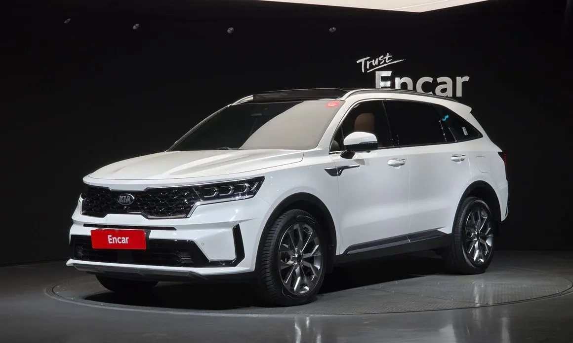 Kia Sorento — фото 1
