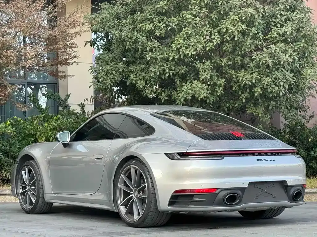 Porsche 911 — фото 9