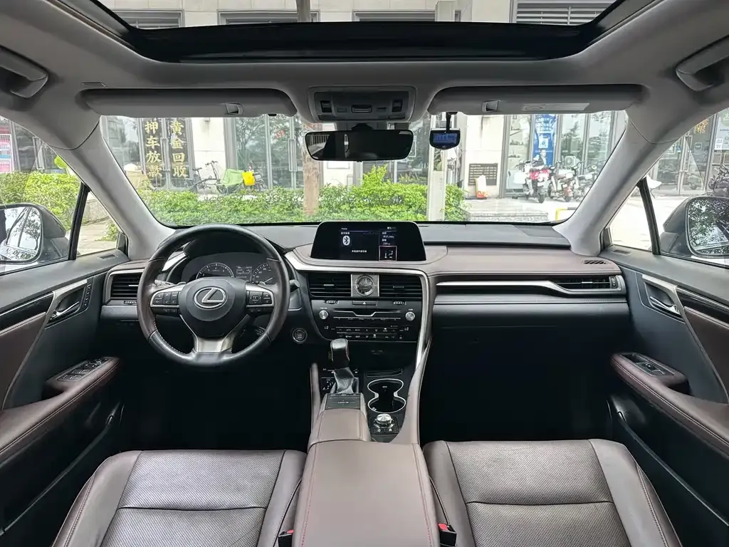 Lexus RX — фото 9