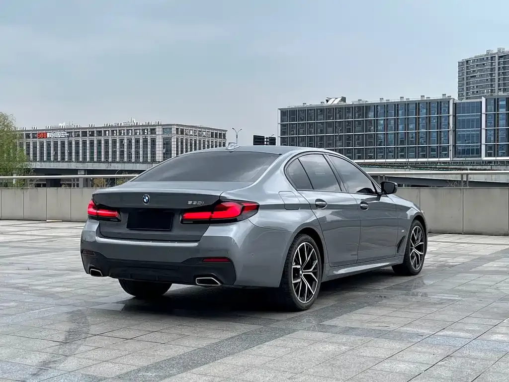 BMW 5 Series (Import) — фото 5