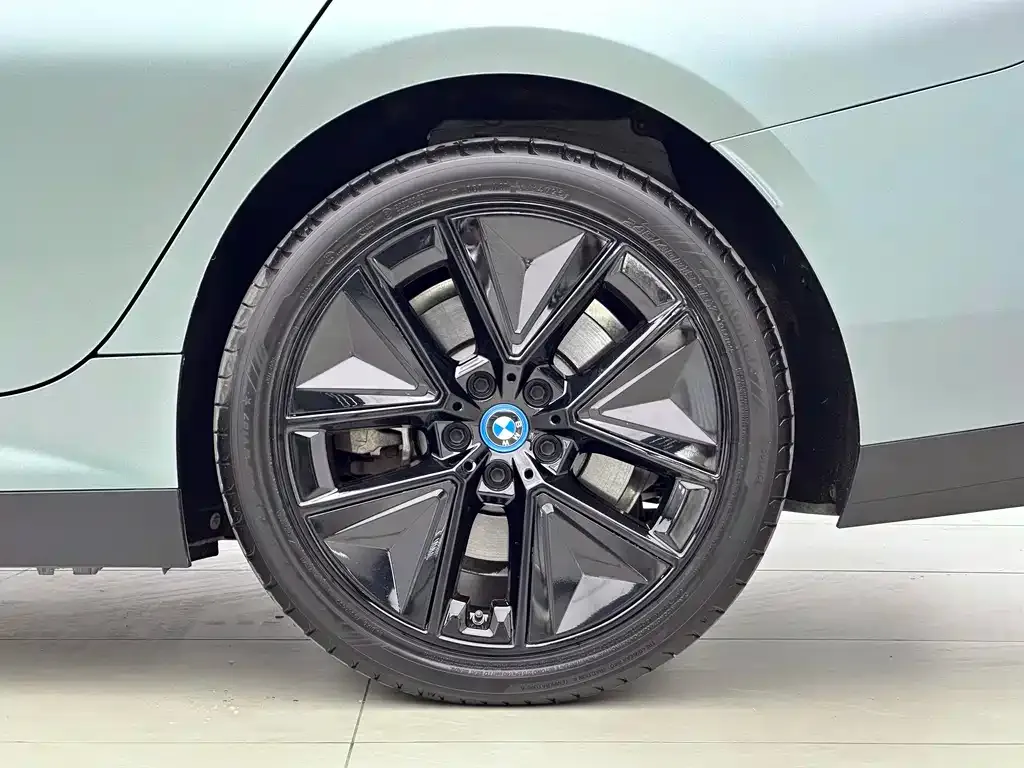 BMW i3 — фото 6