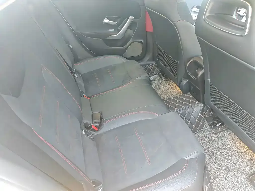 Mercedes-Benz CLA (Import) — фото 10