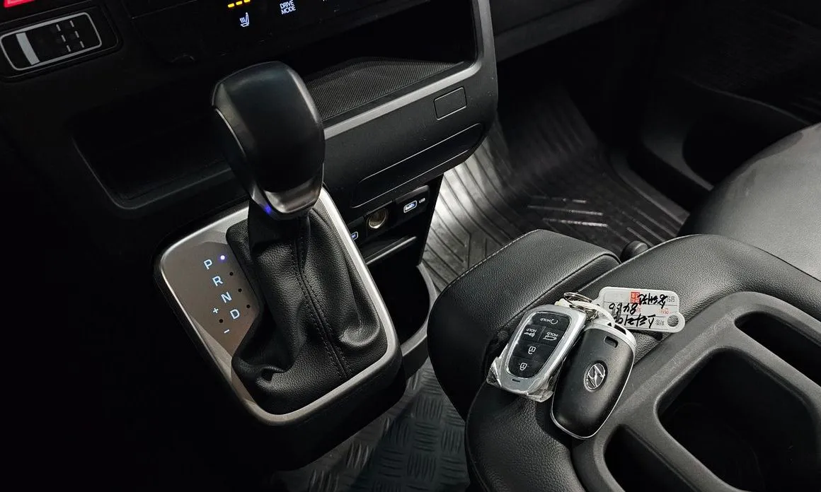 Hyundai Staria — фото 3