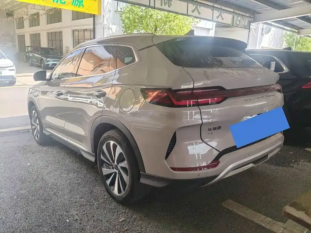 BYD PLUS New Energy — фото 6