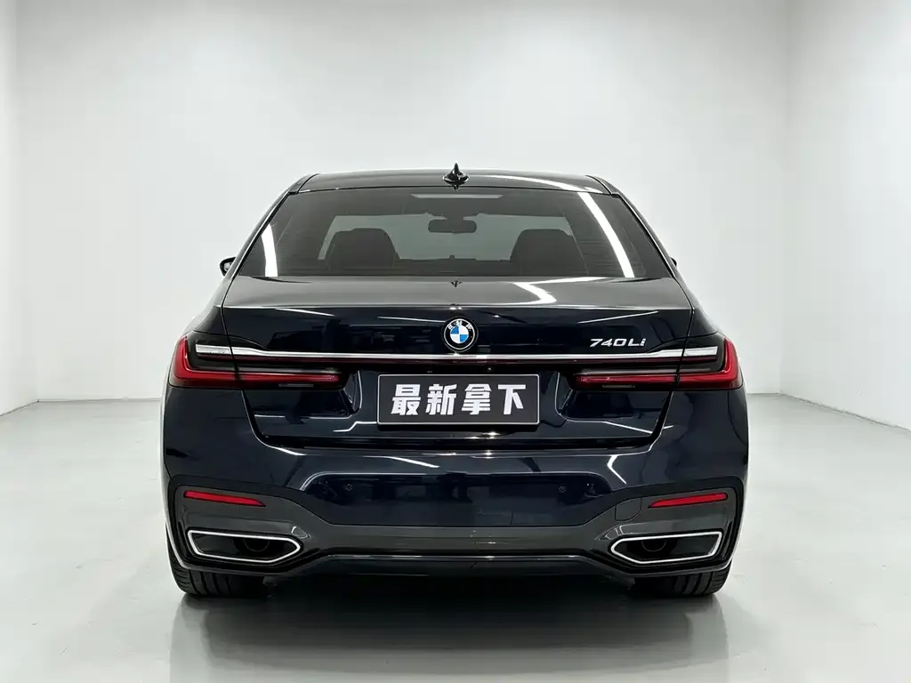 BMW 7 Series — фото 4