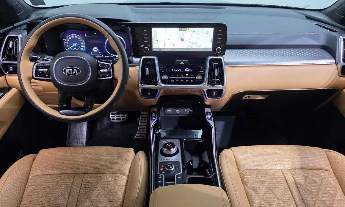Kia Sorento — фото 10