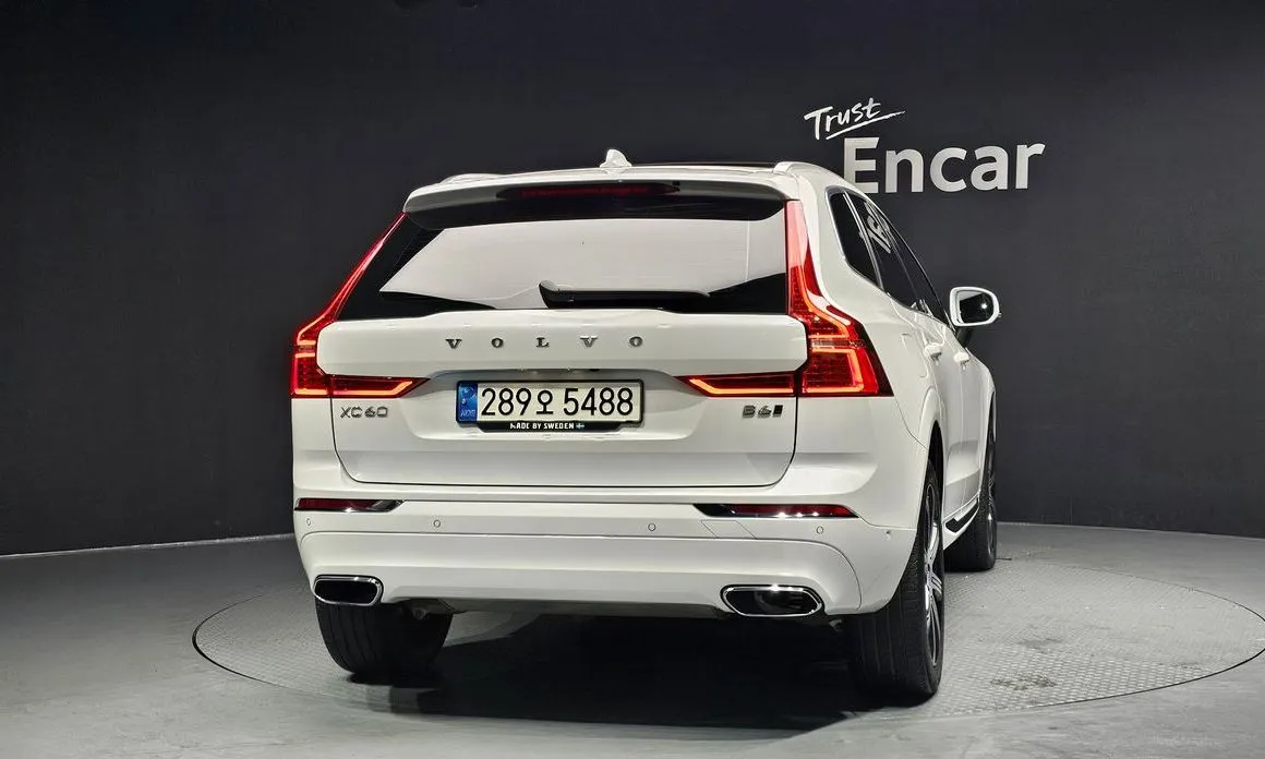 Volvo XC60 — фото 4