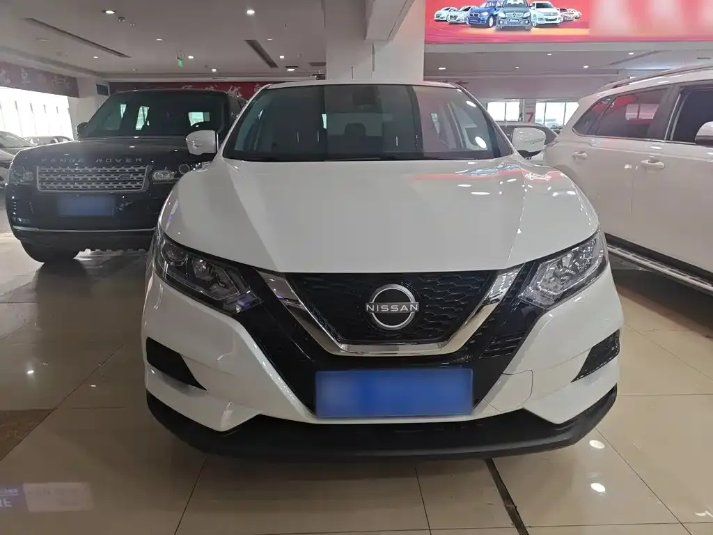 Nissan Qashqai — фото 10
