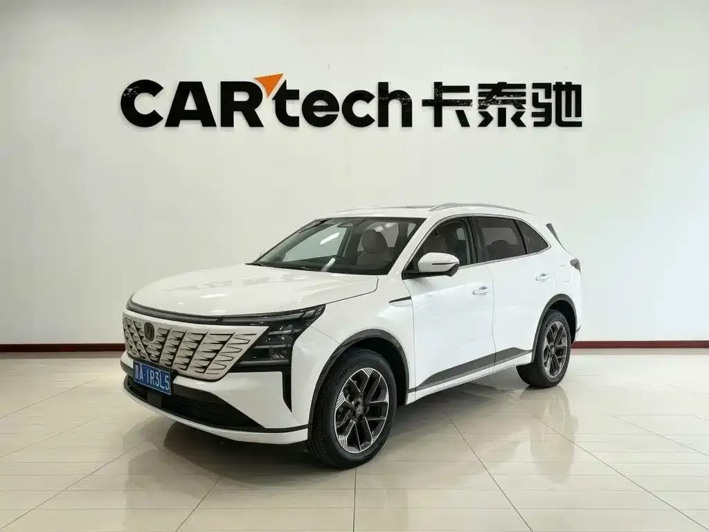 Changan CS75PLUS — фото 2
