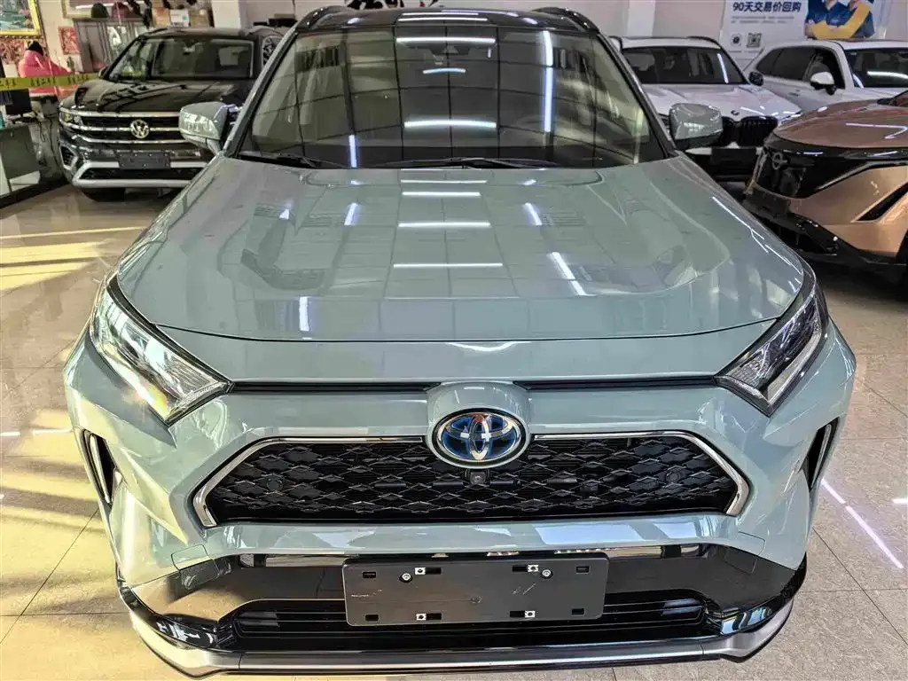 Toyota RAV4 Prime — фото 4