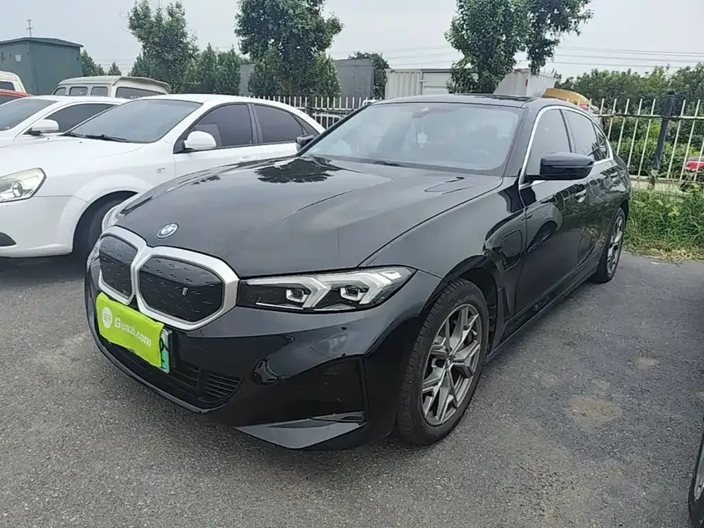BMW i3 — фото 1