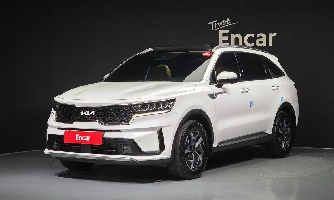 Kia Sorento — фото 1