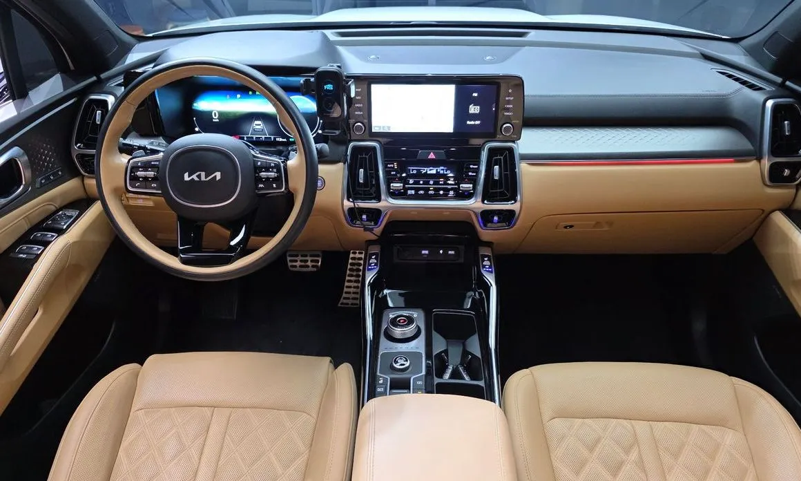 Kia Sorento — фото 4
