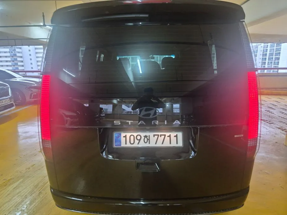 Hyundai Staria — фото 2