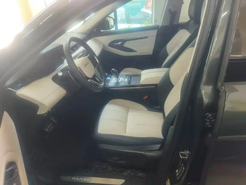 Land Rover Evoque — фото 5