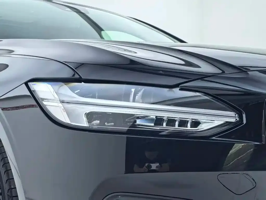 Volvo S90 — фото 2
