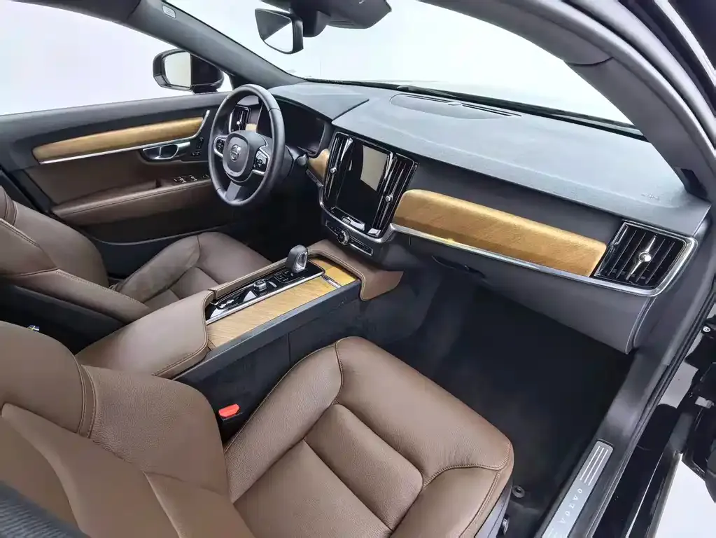 Volvo S90 — фото 6