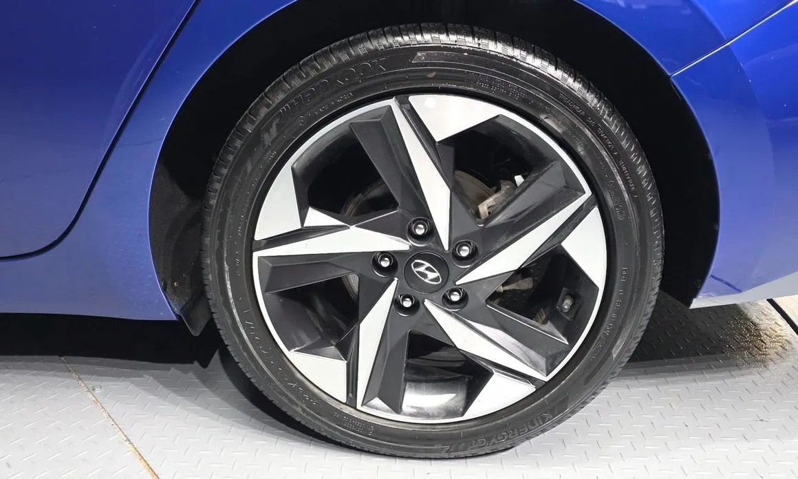 Hyundai AVANTE — фото 8