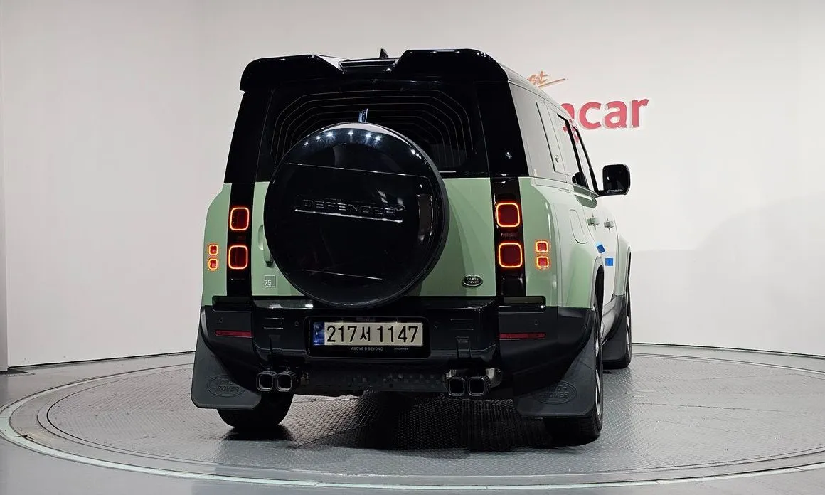 Land Rover Defender — фото 4