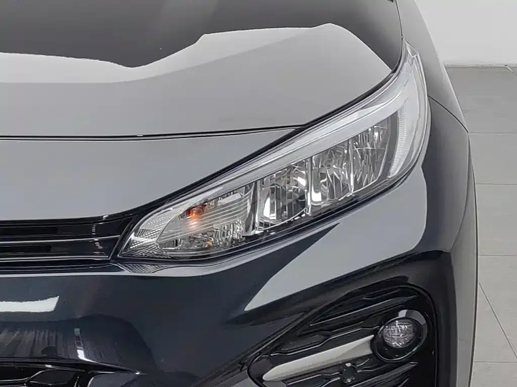 Toyota Wildlander — фото 4