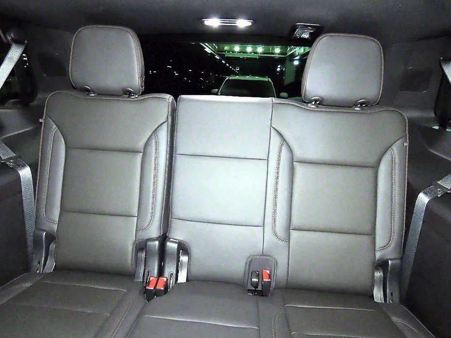 Chevrolet (GM Daewoo) Tahoe — фото 7