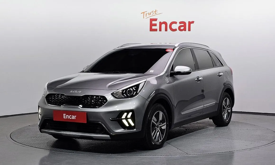 Kia Niro — фото 1
