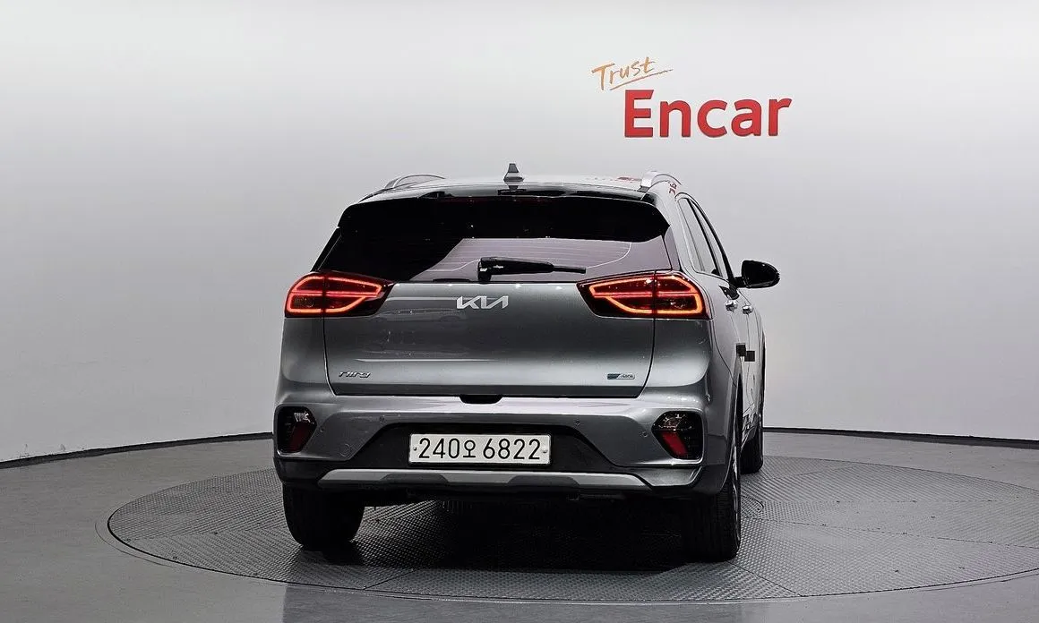 Kia Niro — фото 6