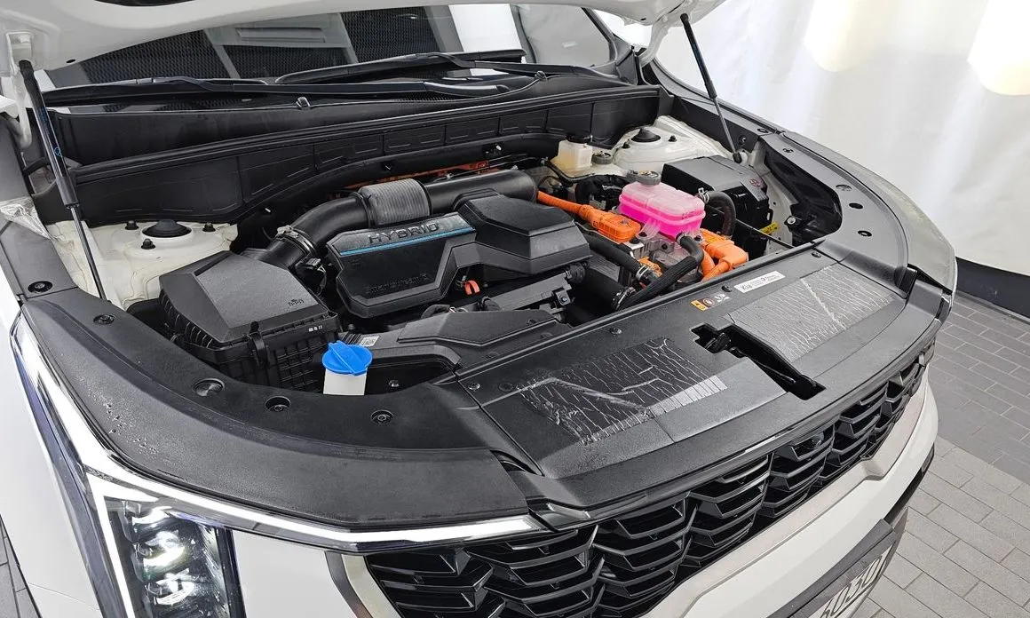 Kia Sorento — фото 9