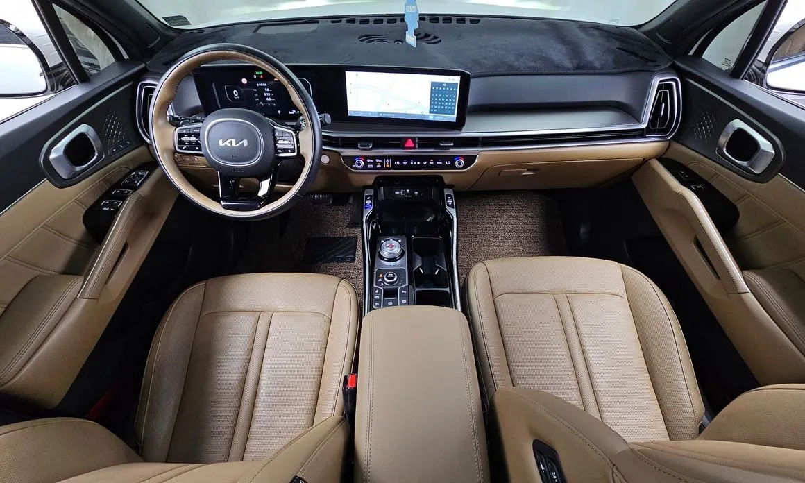 Kia Sorento — фото 10