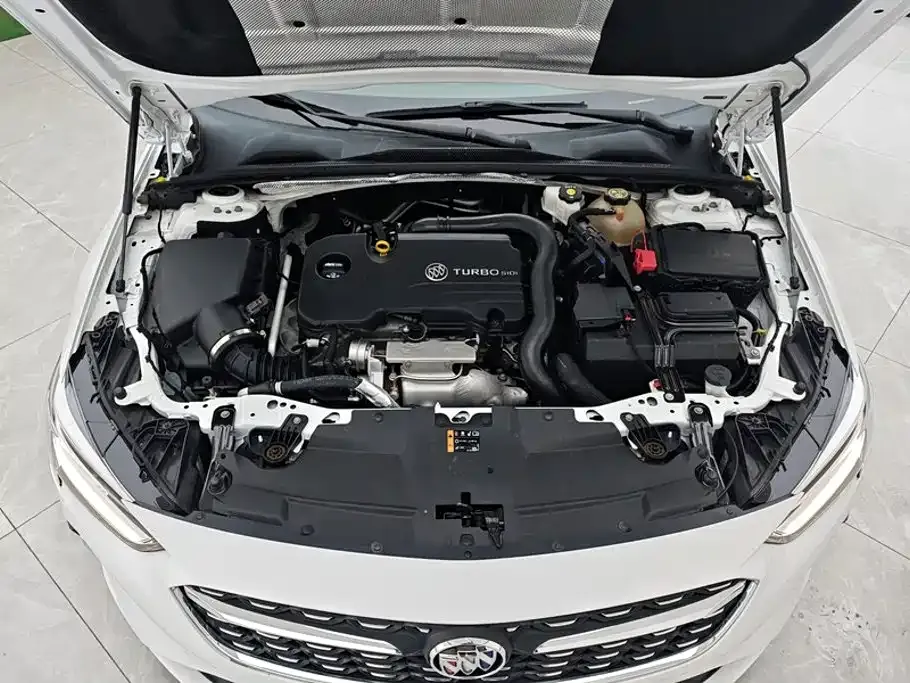 Buick Regal — фото 6