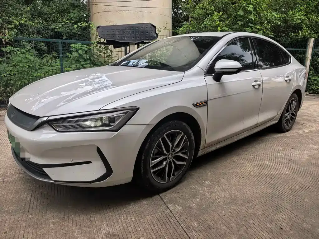 BYD Qin PLUS — фото 1