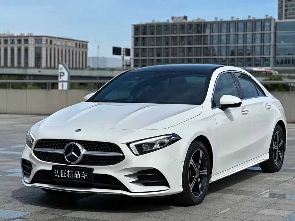 Mercedes-Benz A-Class — фото 1
