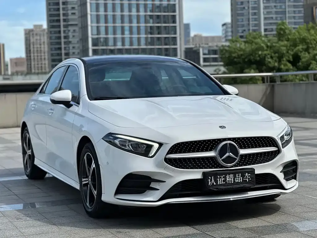 Mercedes-Benz A-Class — фото 8