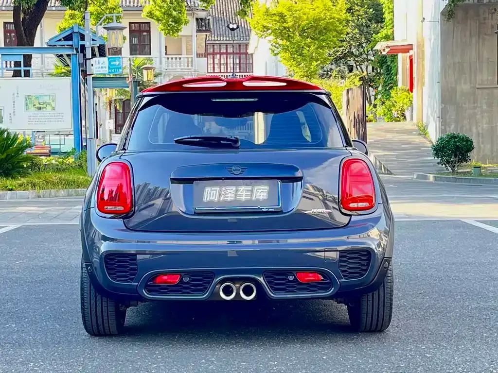 MINI JCW (John Cooper Works) — фото 6