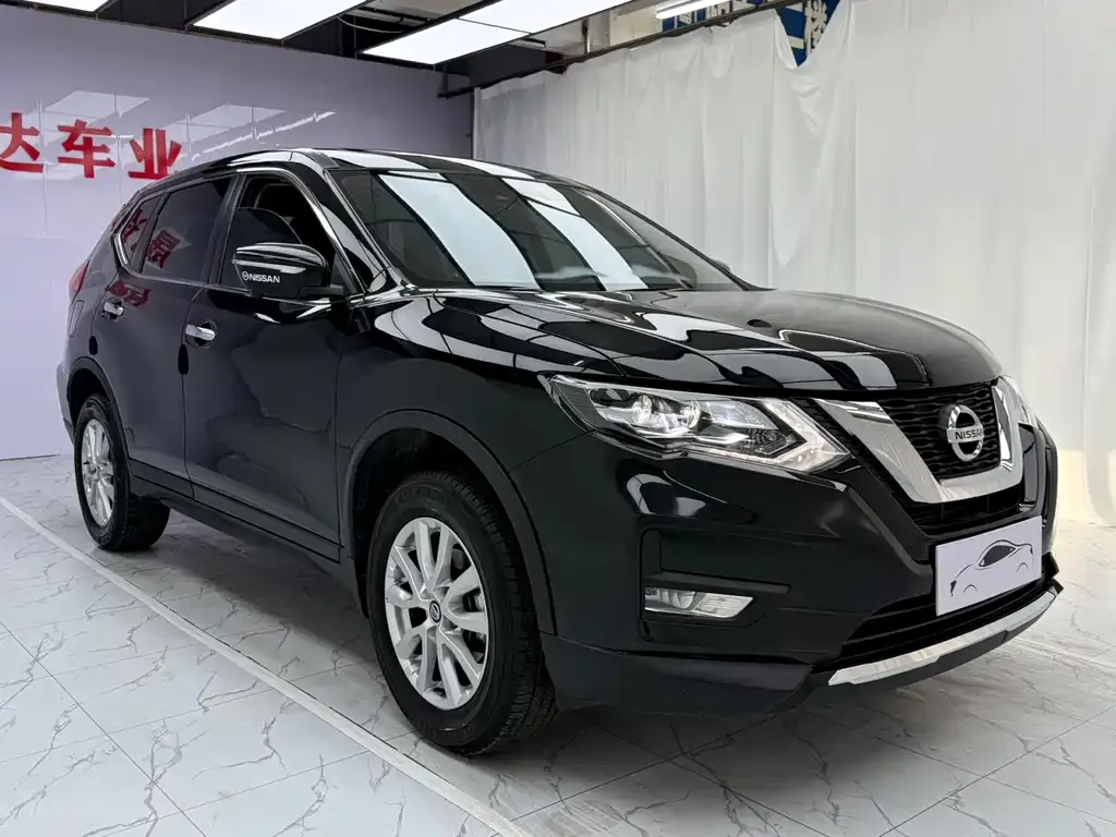 Nissan X-Trail — фото 3