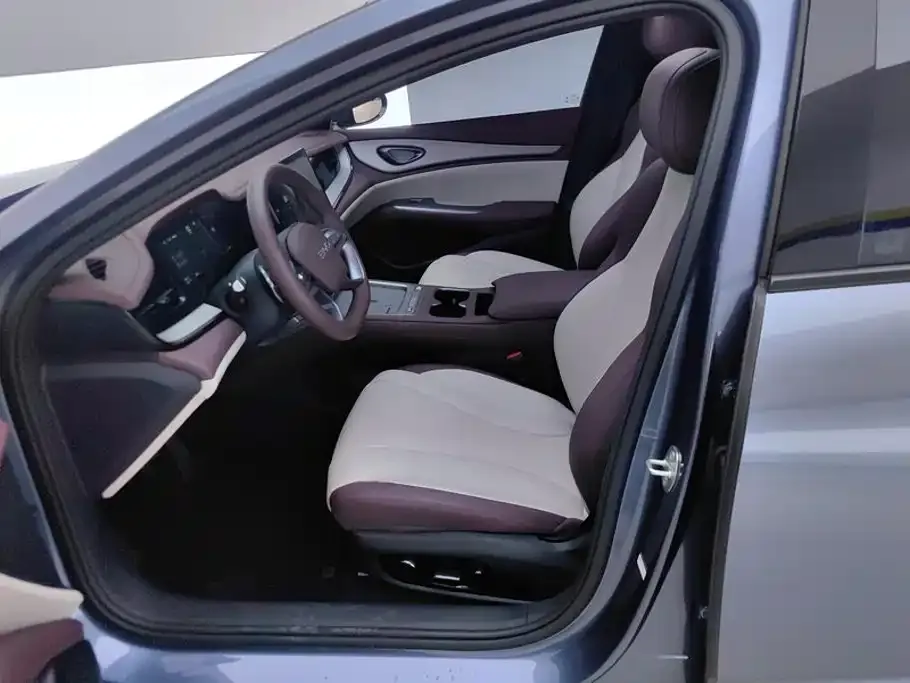 BYD Seal 07 DM-i — фото 7