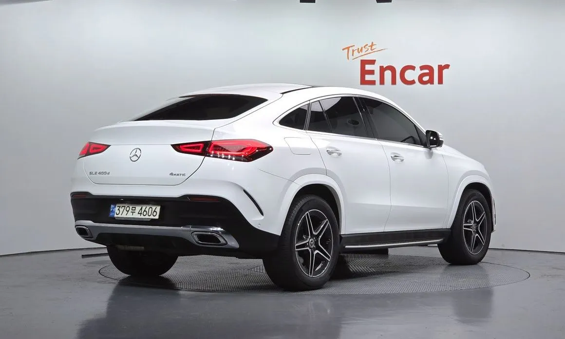 Mercedes-Benz GLE-Class — фото 7