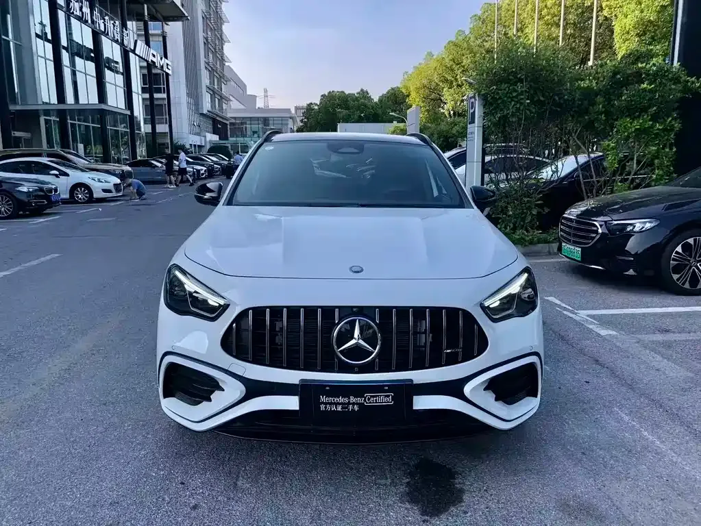 Mercedes-Benz GLA AMG — фото 10
