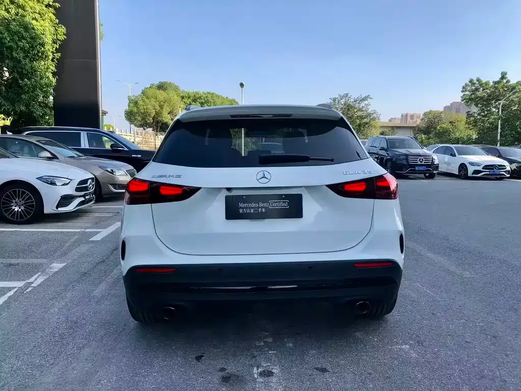 Mercedes-Benz GLA AMG — фото 7
