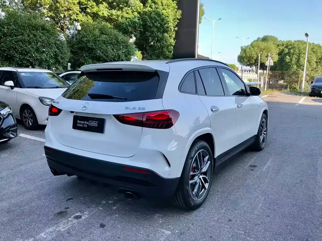 Mercedes-Benz GLA AMG — фото 8