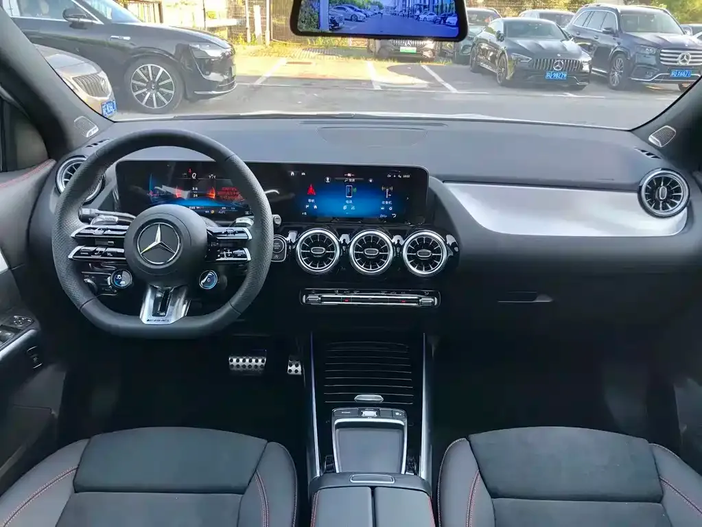 Mercedes-Benz GLA AMG — фото 5