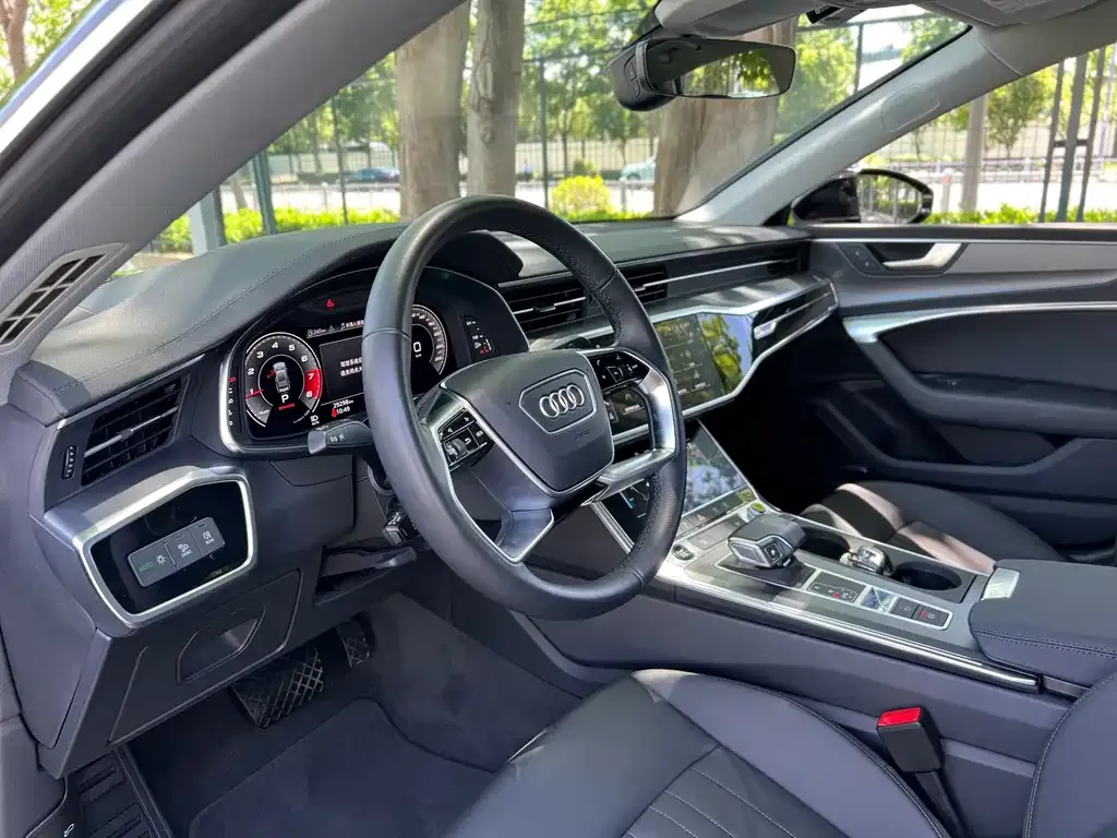 Audi A7 — фото 5