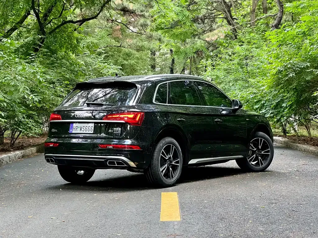 Audi Q5L — фото 2