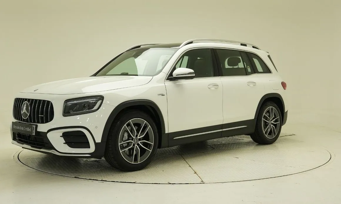Mercedes-Benz GLB-Class — фото 1