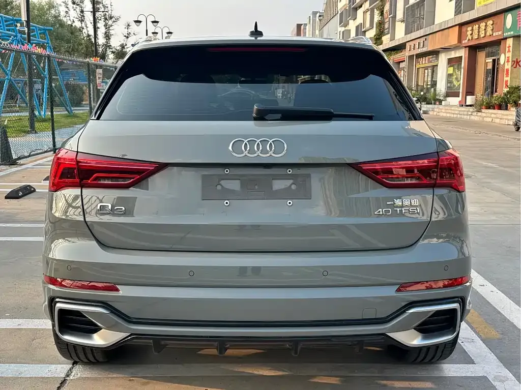 Audi Q3 — фото 7