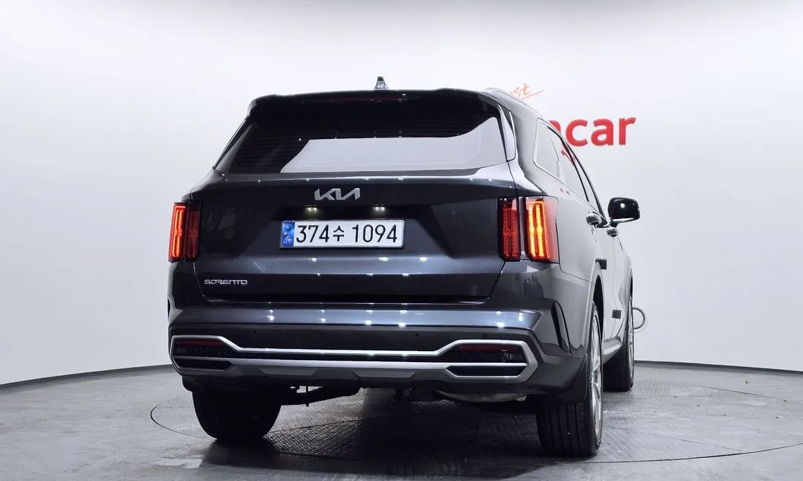 Kia Sorento — фото 6