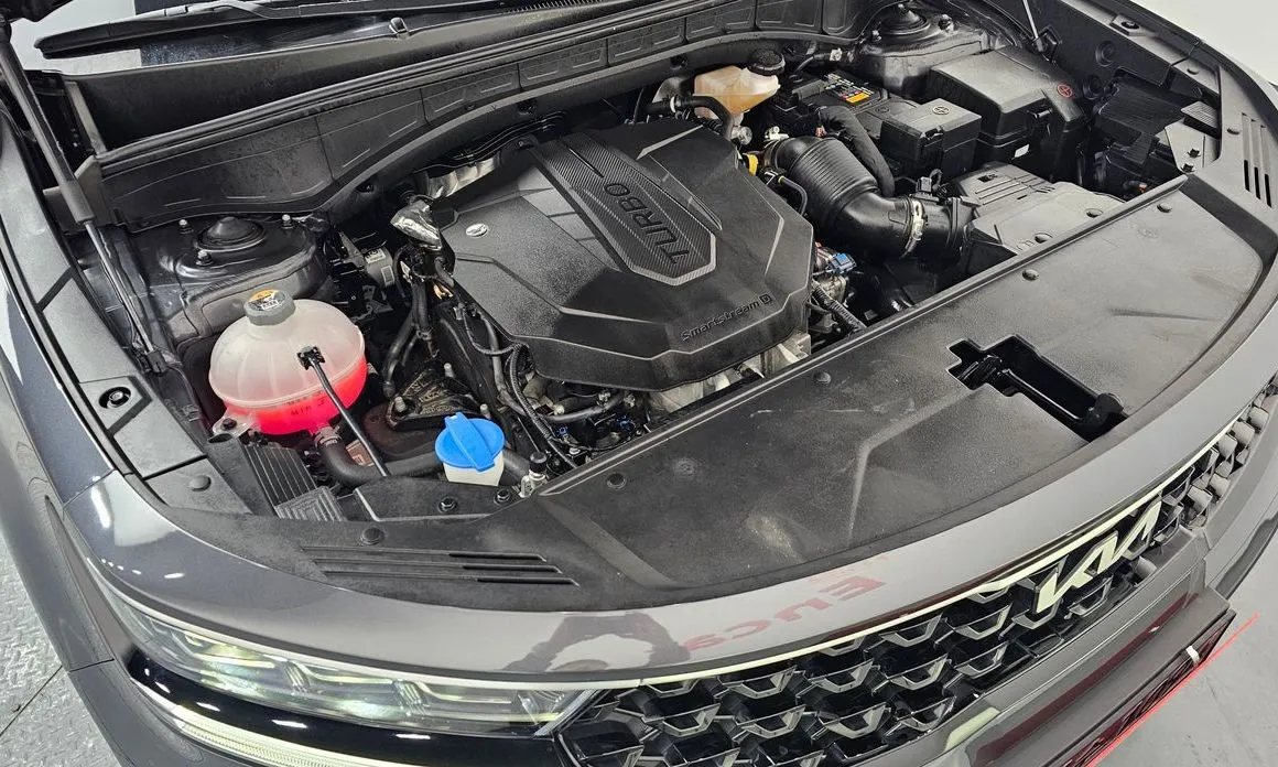 Kia Sorento — фото 10