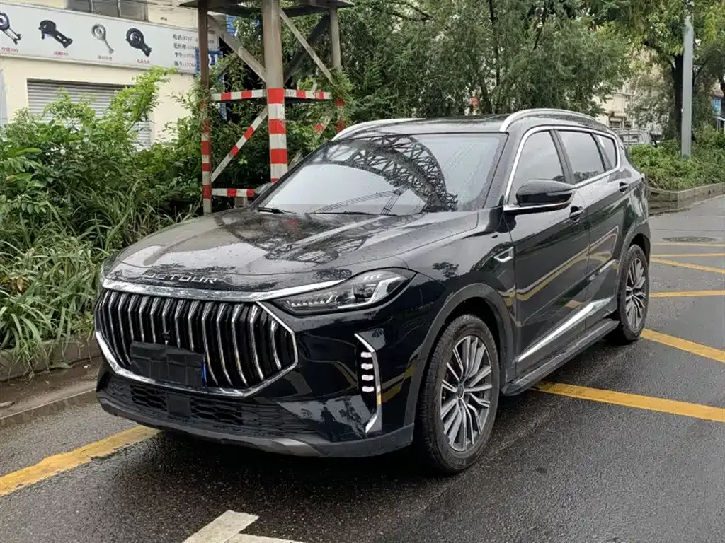 Jetour X70 PLUS — фото 1