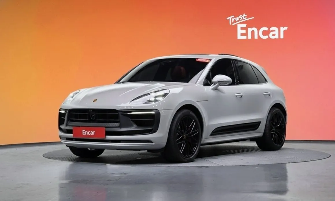 Porsche Macan — фото 1